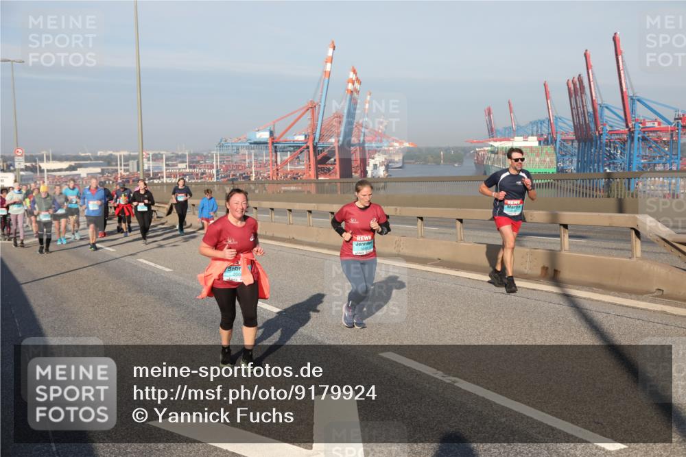 03.10.2025 - Köhlbrandbrückenlauf Yannick Fuchs http://msf.ph/oto/9179924 03.10.2025 08:53:17 Position 2 3240 meine-sportfotos.de