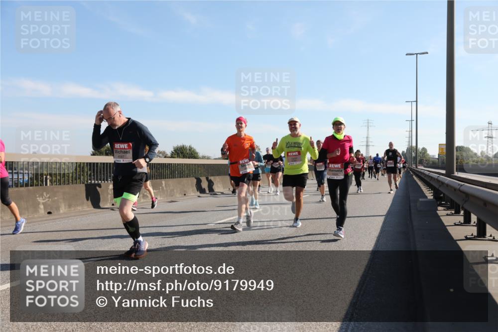 03.10.2025 - Köhlbrandbrückenlauf Yannick Fuchs http://msf.ph/oto/9179949 03.10.2025 11:20:26 Position 3 4587 meine-sportfotos.de