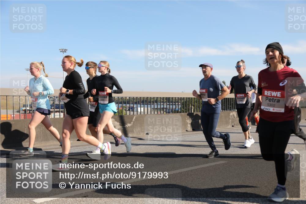 03.10.2025 - Köhlbrandbrückenlauf Yannick Fuchs http://msf.ph/oto/9179993 03.10.2025 11:20:31 Position 3 5302 meine-sportfotos.de
