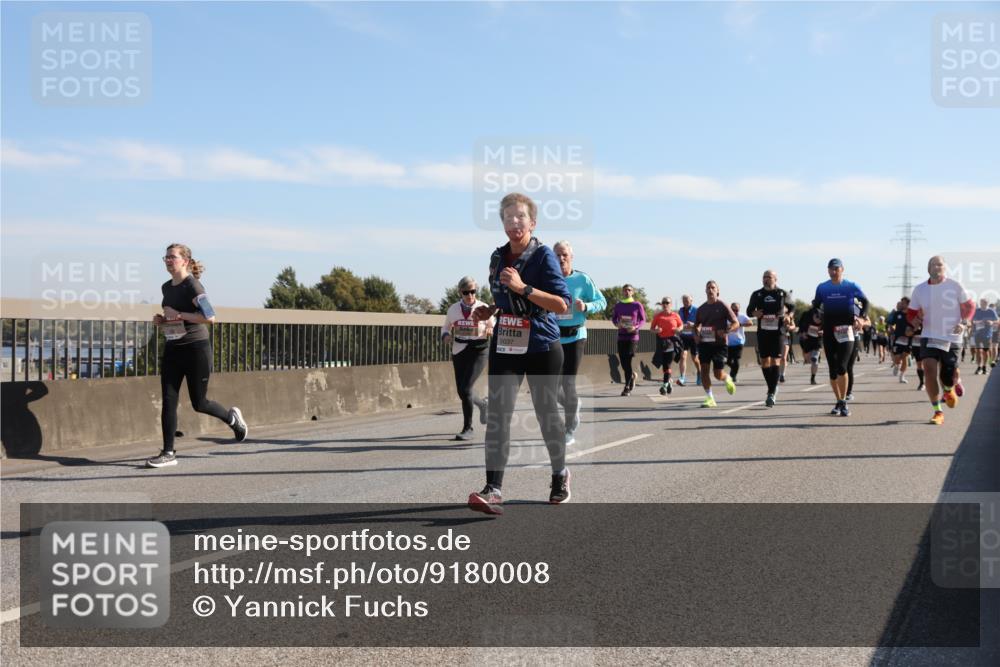 03.10.2025 - Köhlbrandbrückenlauf Yannick Fuchs http://msf.ph/oto/9180008 03.10.2025 11:20:33 Position 3 5037 meine-sportfotos.de