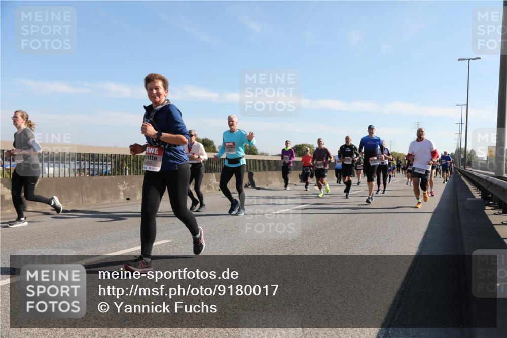 03.10.2025 - Köhlbrandbrückenlauf Yannick Fuchs http://msf.ph/oto/9180017 03.10.2025 11:20:34 Position 3 5037 meine-sportfotos.de