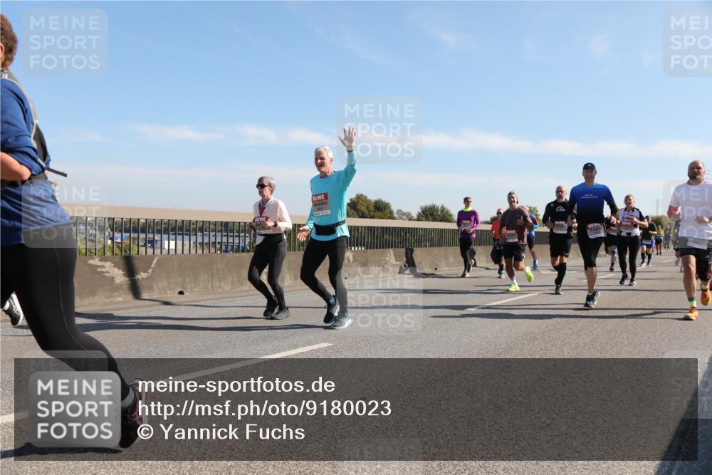 03.10.2025 - Köhlbrandbrückenlauf Yannick Fuchs http://msf.ph/oto/9180023 03.10.2025 11:20:34 Position 3  meine-sportfotos.de