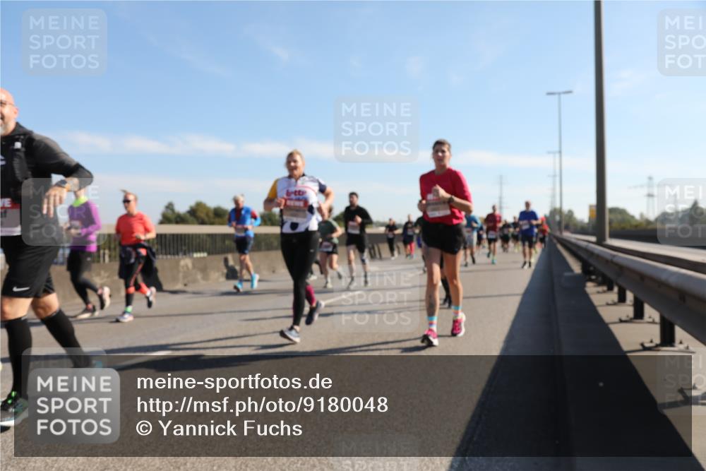 03.10.2025 - Köhlbrandbrückenlauf Yannick Fuchs http://msf.ph/oto/9180048 03.10.2025 11:20:37 Position 3  meine-sportfotos.de