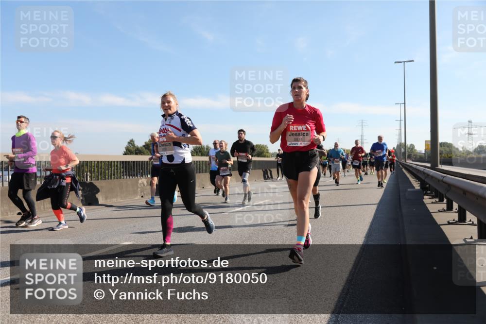03.10.2025 - Köhlbrandbrückenlauf Yannick Fuchs http://msf.ph/oto/9180050 03.10.2025 11:20:37 Position 3 5031, 5931 meine-sportfotos.de