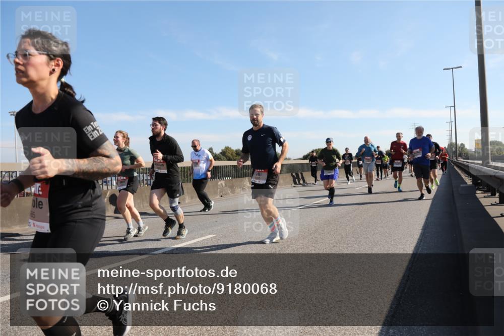 03.10.2025 - Köhlbrandbrückenlauf Yannick Fuchs http://msf.ph/oto/9180068 03.10.2025 11:20:39 Position 3  meine-sportfotos.de