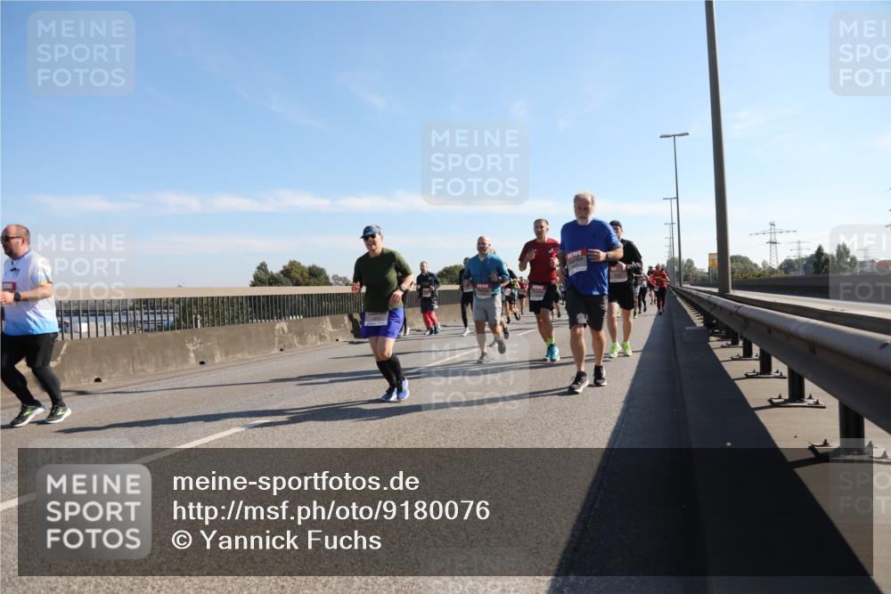 03.10.2025 - Köhlbrandbrückenlauf Yannick Fuchs http://msf.ph/oto/9180076 03.10.2025 11:20:41 Position 3  meine-sportfotos.de