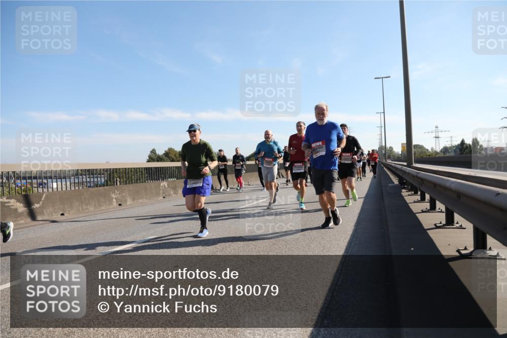 03.10.2025 - Köhlbrandbrückenlauf Yannick Fuchs http://msf.ph/oto/9180079 03.10.2025 11:20:41 Position 3  meine-sportfotos.de