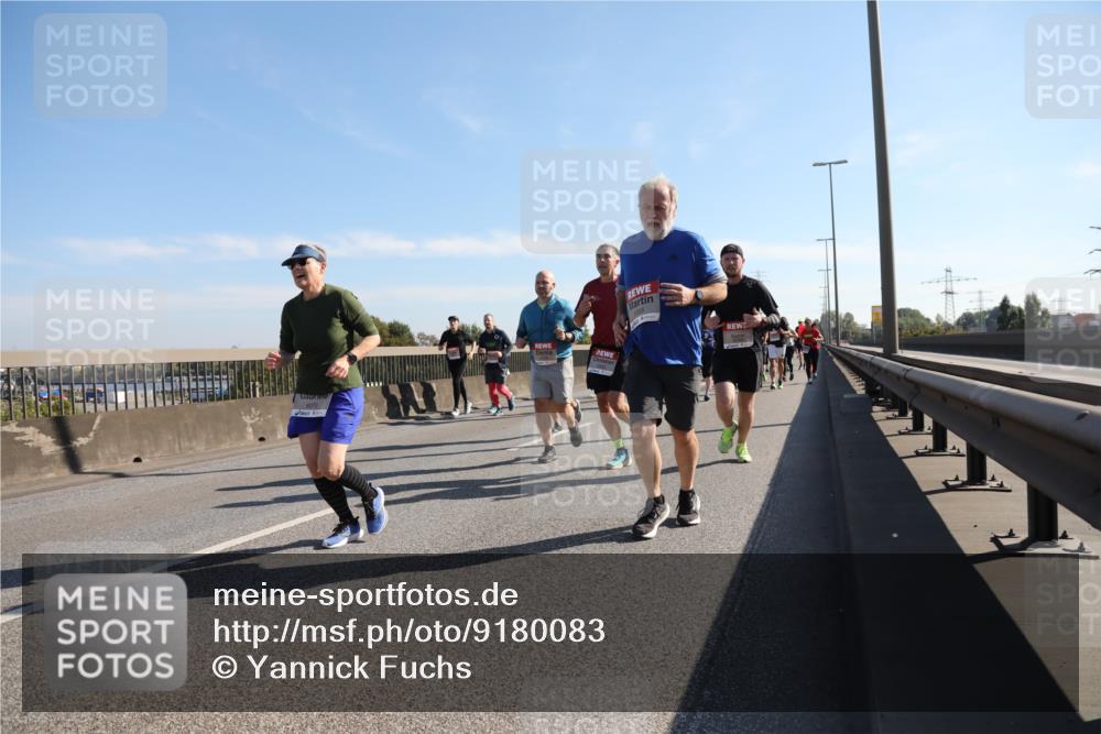 03.10.2025 - Köhlbrandbrückenlauf Yannick Fuchs http://msf.ph/oto/9180083 03.10.2025 11:20:41 Position 3 6070 meine-sportfotos.de
