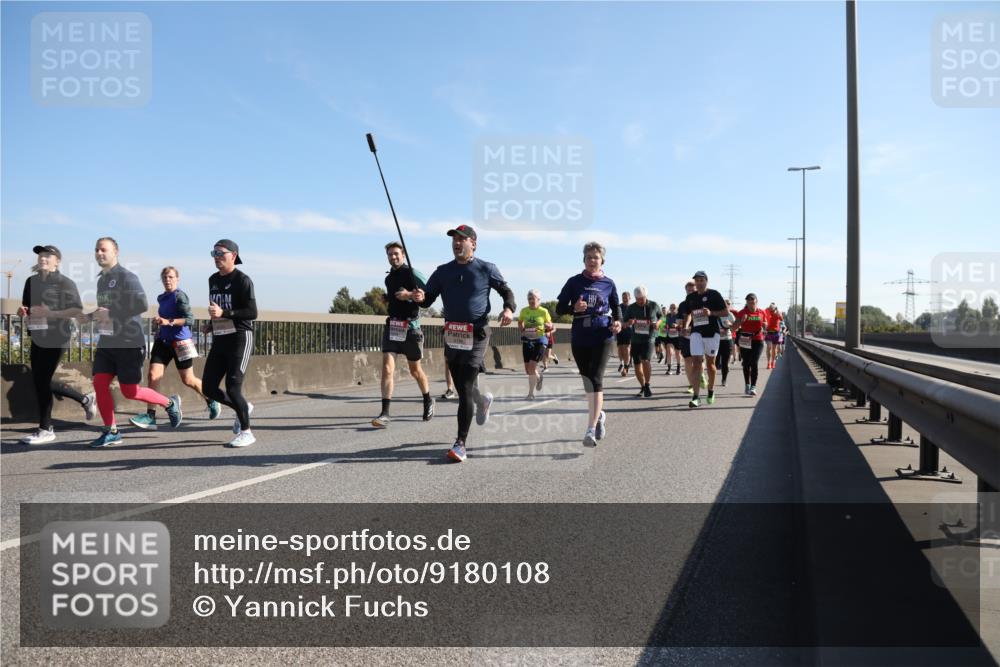 03.10.2025 - Köhlbrandbrückenlauf Yannick Fuchs http://msf.ph/oto/9180108 03.10.2025 11:20:44 Position 3  meine-sportfotos.de
