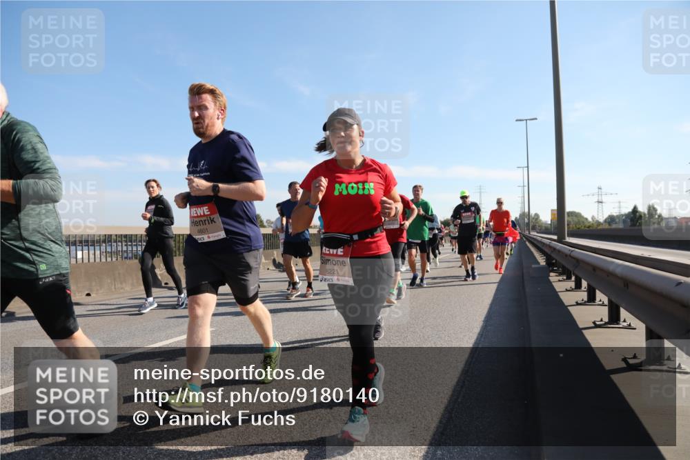 03.10.2025 - Köhlbrandbrückenlauf Yannick Fuchs http://msf.ph/oto/9180140 03.10.2025 11:20:47 Position 3 4601, 6221 meine-sportfotos.de