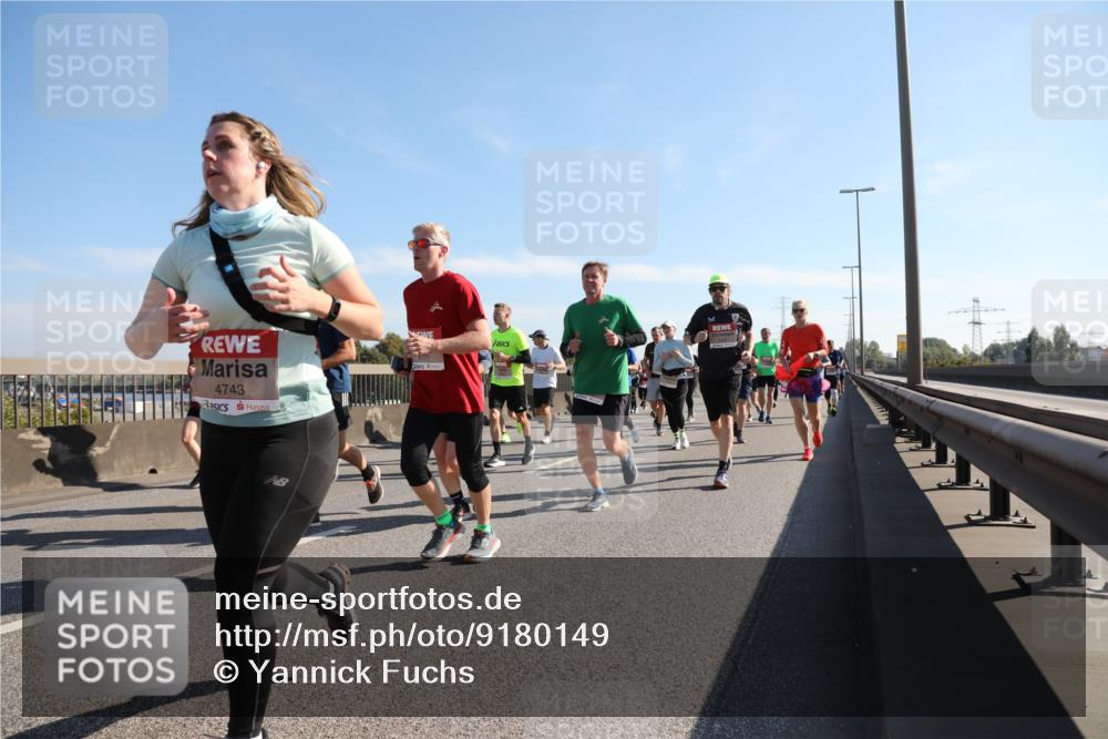 03.10.2025 - Köhlbrandbrückenlauf Yannick Fuchs http://msf.ph/oto/9180149 03.10.2025 11:20:48 Position 3 4743 meine-sportfotos.de