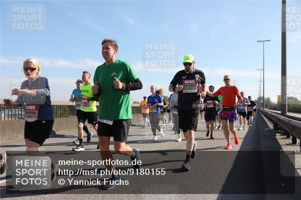03.10.2025 - Köhlbrandbrückenlauf Yannick Fuchs http://msf.ph/oto/9180155 03.10.2025 11:20:49 Position 3 4838, 5147 meine-sportfotos.de