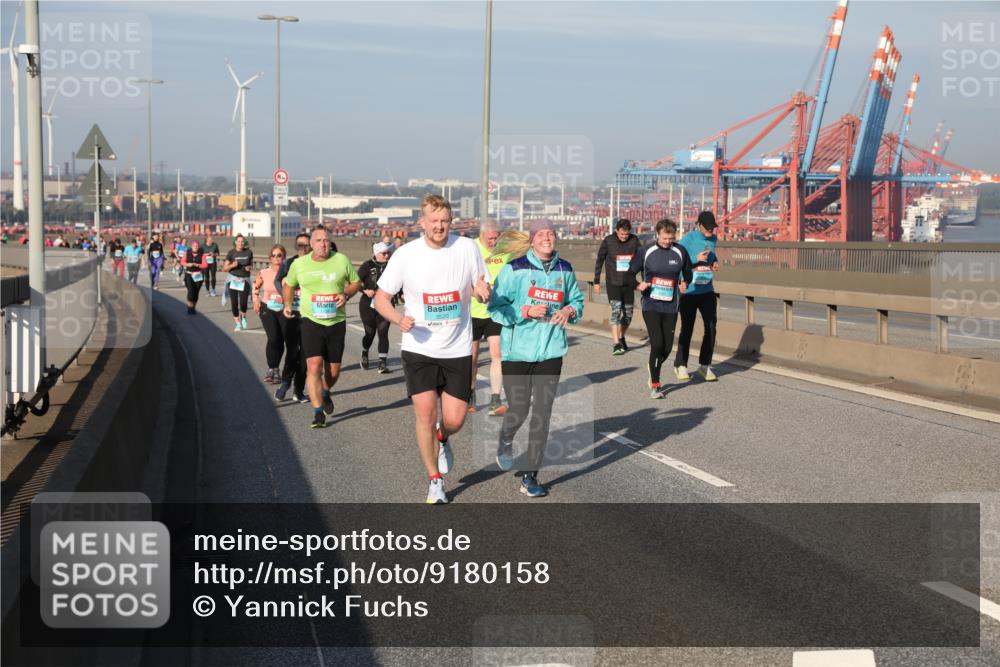 03.10.2025 - Köhlbrandbrückenlauf Yannick Fuchs http://msf.ph/oto/9180158 03.10.2025 08:53:48 Position 2  meine-sportfotos.de