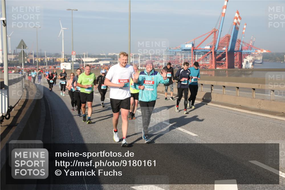 03.10.2025 - Köhlbrandbrückenlauf Yannick Fuchs http://msf.ph/oto/9180161 03.10.2025 08:53:48 Position 2 3519 meine-sportfotos.de