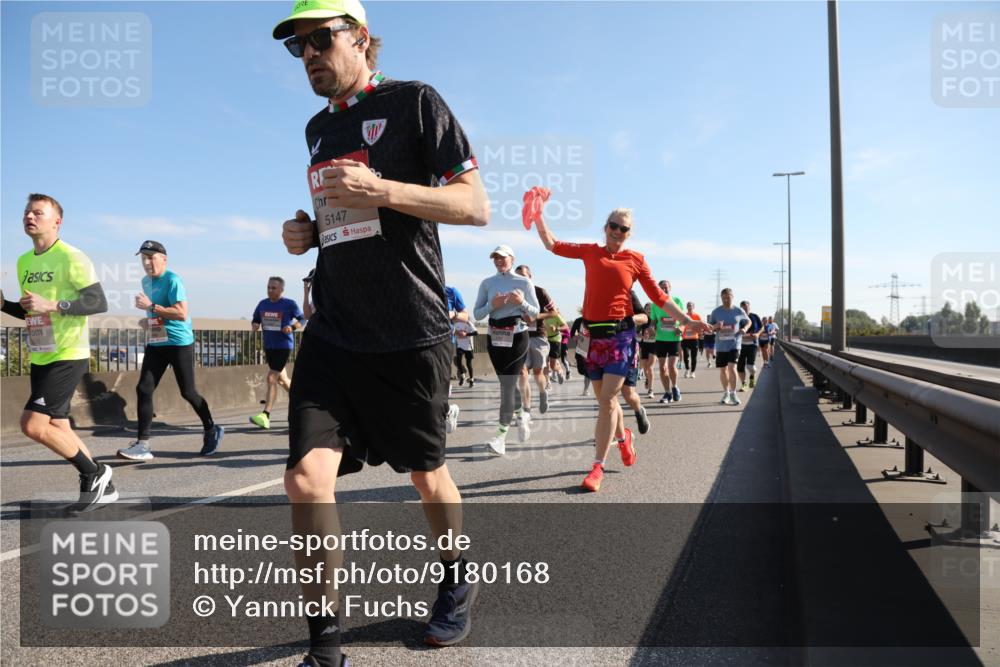 03.10.2025 - Köhlbrandbrückenlauf Yannick Fuchs http://msf.ph/oto/9180168 03.10.2025 11:20:50 Position 3 5147 meine-sportfotos.de
