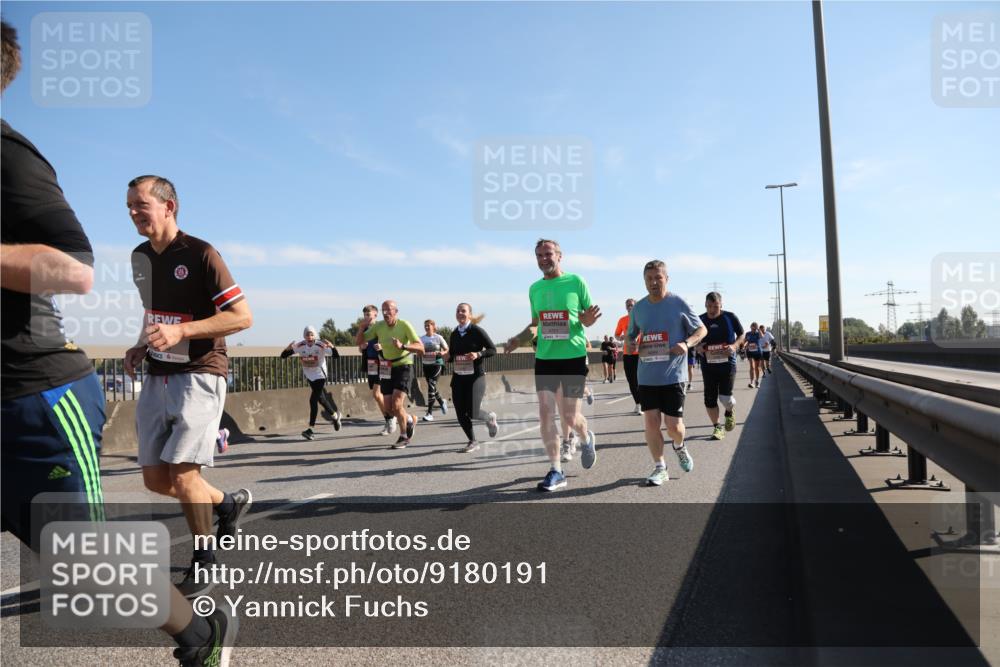 03.10.2025 - Köhlbrandbrückenlauf Yannick Fuchs http://msf.ph/oto/9180191 03.10.2025 11:20:52 Position 3 4721 meine-sportfotos.de
