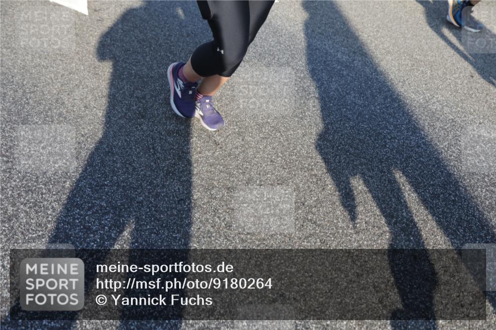 03.10.2025 - Köhlbrandbrückenlauf Yannick Fuchs http://msf.ph/oto/9180264 03.10.2025 08:54:02 Position 2  meine-sportfotos.de