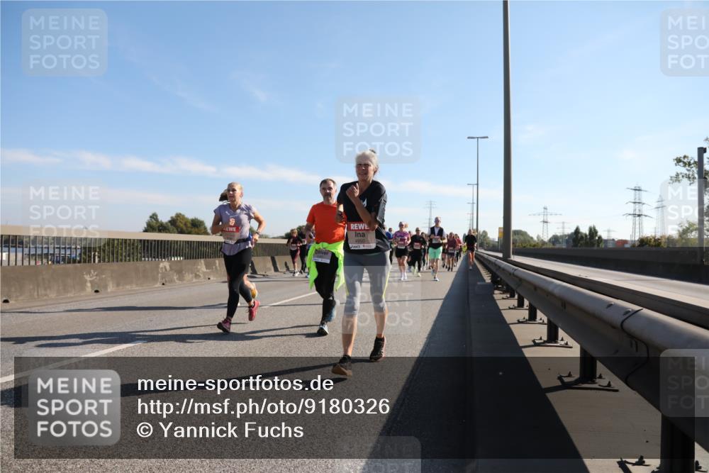 03.10.2025 - Köhlbrandbrückenlauf Yannick Fuchs http://msf.ph/oto/9180326 03.10.2025 11:21:07 Position 3 4950 meine-sportfotos.de