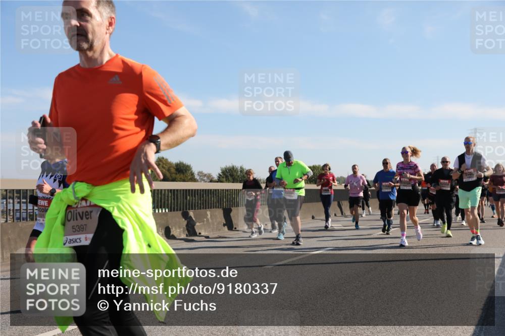 03.10.2025 - Köhlbrandbrückenlauf Yannick Fuchs http://msf.ph/oto/9180337 03.10.2025 11:21:09 Position 3 6531, 5397 meine-sportfotos.de