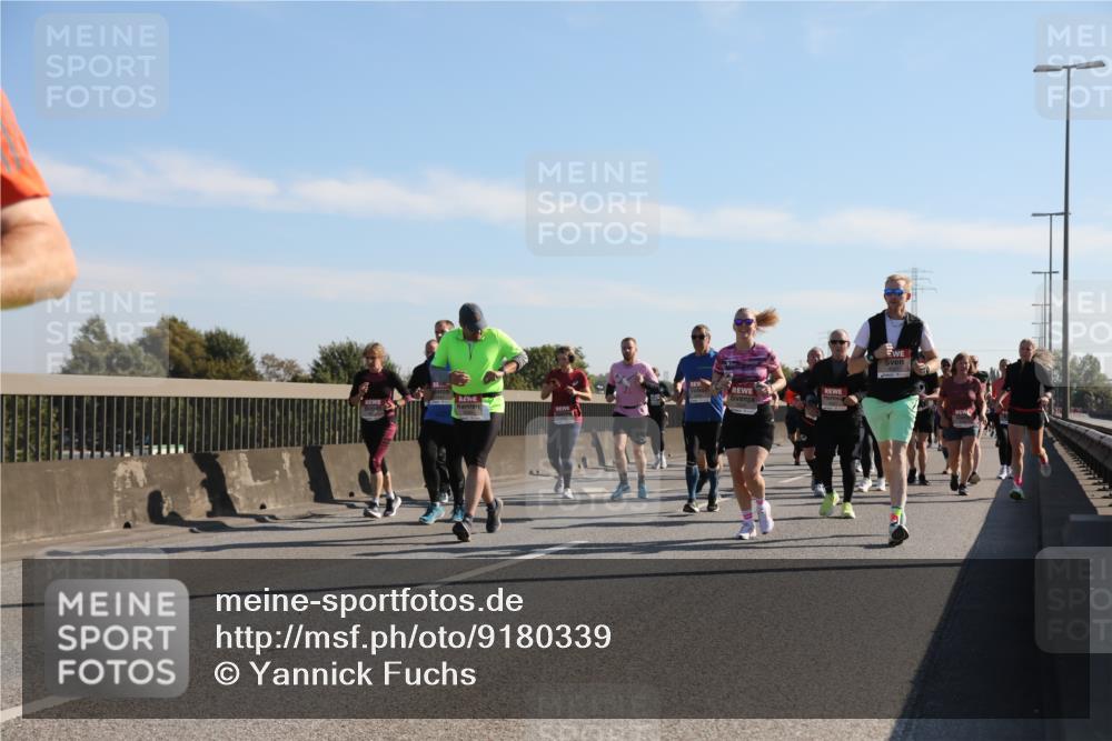 03.10.2025 - Köhlbrandbrückenlauf Yannick Fuchs http://msf.ph/oto/9180339 03.10.2025 11:21:09 Position 3  meine-sportfotos.de