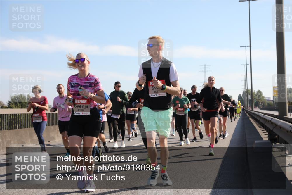 03.10.2025 - Köhlbrandbrückenlauf Yannick Fuchs http://msf.ph/oto/9180354 03.10.2025 11:21:10 Position 3 4626, 4567 meine-sportfotos.de
