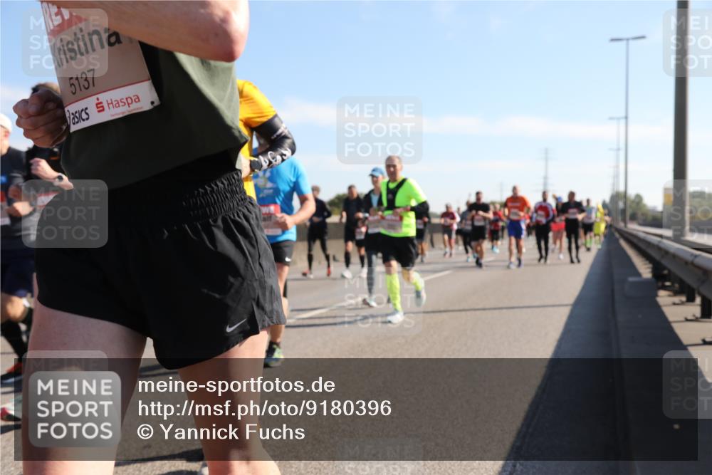 03.10.2025 - Köhlbrandbrückenlauf Yannick Fuchs http://msf.ph/oto/9180396 03.10.2025 11:21:16 Position 3 5137, 5 meine-sportfotos.de
