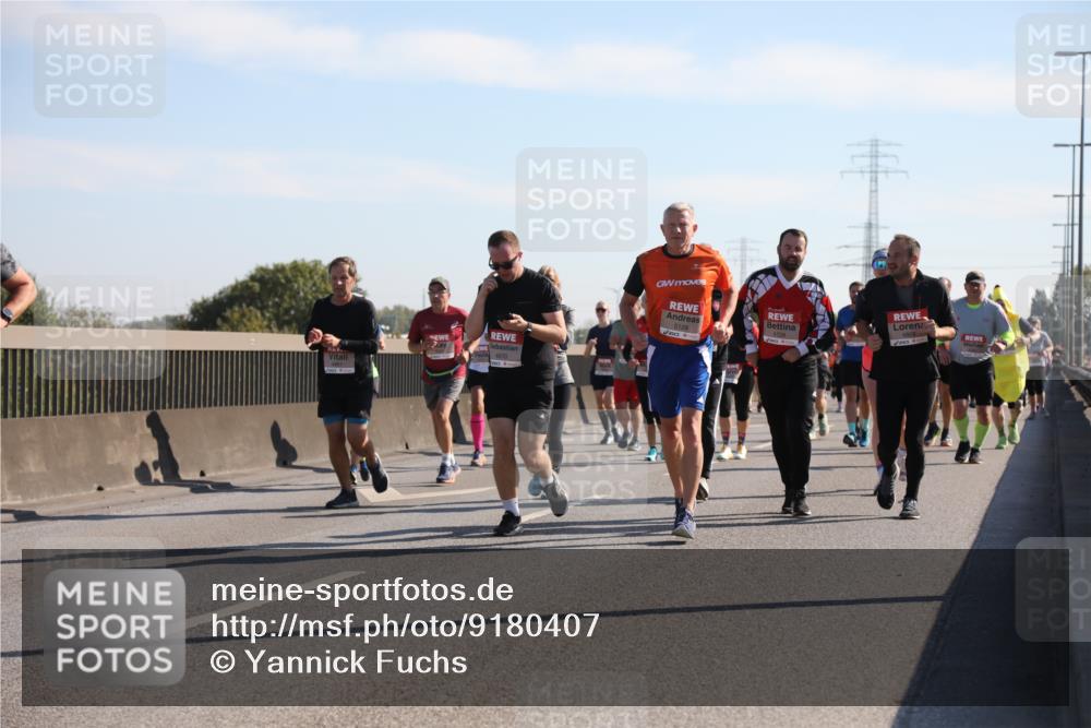 03.10.2025 - Köhlbrandbrückenlauf Yannick Fuchs http://msf.ph/oto/9180407 03.10.2025 11:21:18 Position 3 5128 meine-sportfotos.de