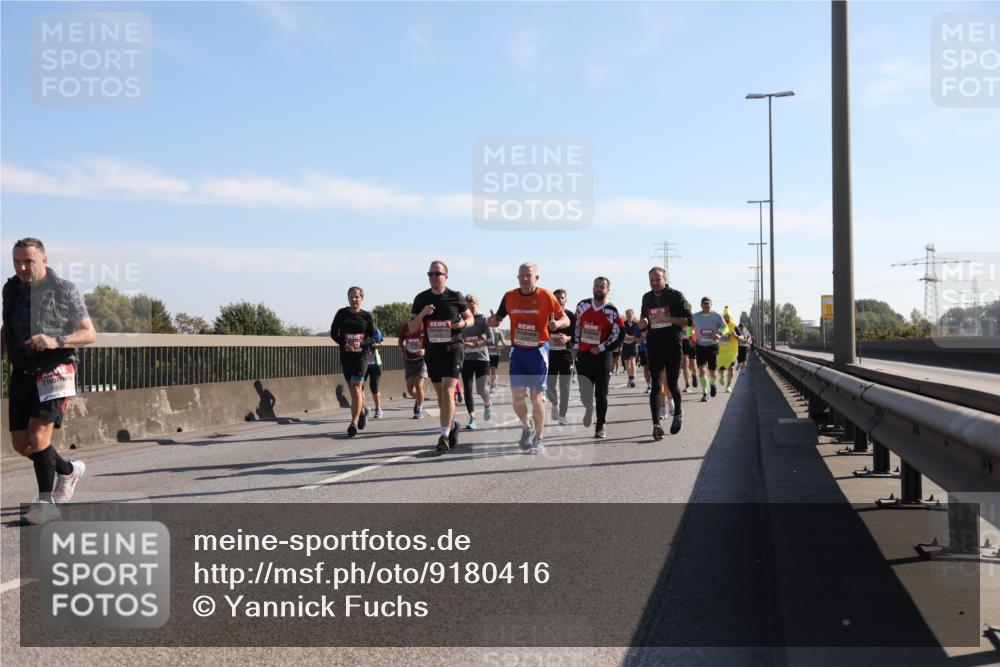 03.10.2025 - Köhlbrandbrückenlauf Yannick Fuchs http://msf.ph/oto/9180416 03.10.2025 11:21:19 Position 3  meine-sportfotos.de