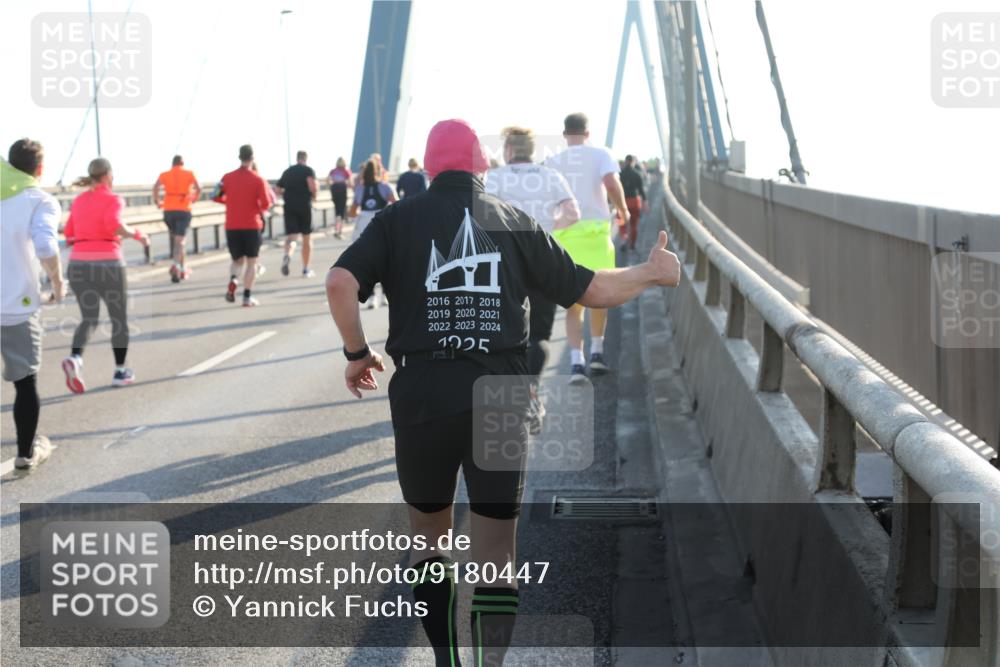 03.10.2025 - Köhlbrandbrückenlauf Yannick Fuchs http://msf.ph/oto/9180447 03.10.2025 08:54:42 Position 2 2016, 2017, 2018, 2019, 2020, 2021, 2022, 2023, 2024 meine-sportfotos.de