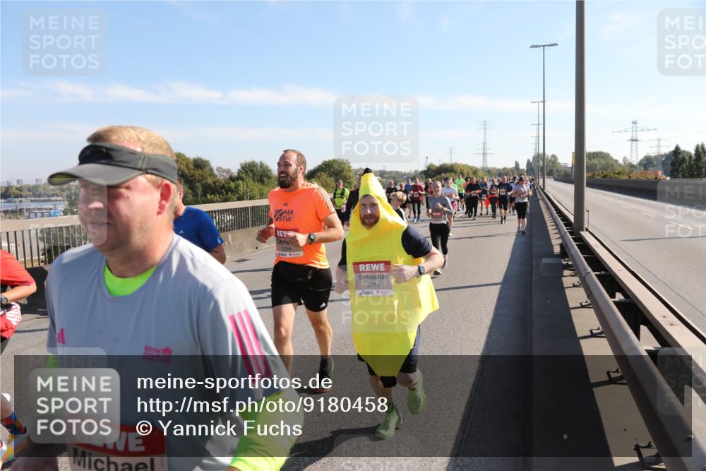 03.10.2025 - Köhlbrandbrückenlauf Yannick Fuchs http://msf.ph/oto/9180458 03.10.2025 11:21:25 Position 3 6294, 4774 meine-sportfotos.de