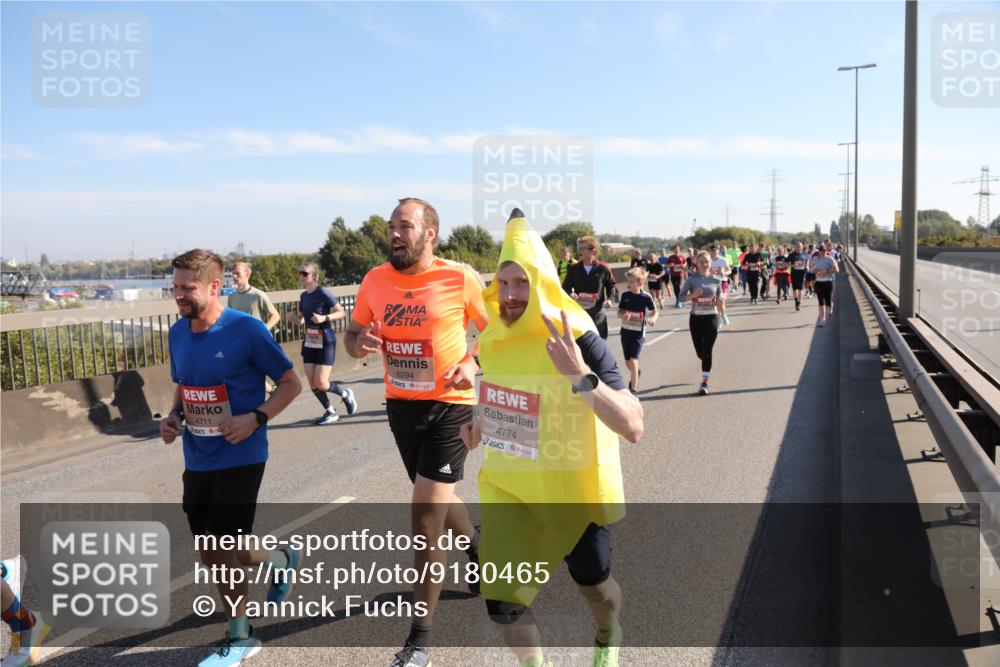 03.10.2025 - Köhlbrandbrückenlauf Yannick Fuchs http://msf.ph/oto/9180465 03.10.2025 11:21:26 Position 3 4711, 6294, 4774 meine-sportfotos.de