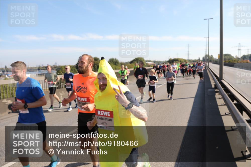 03.10.2025 - Köhlbrandbrückenlauf Yannick Fuchs http://msf.ph/oto/9180466 03.10.2025 11:21:26 Position 3 4774 meine-sportfotos.de