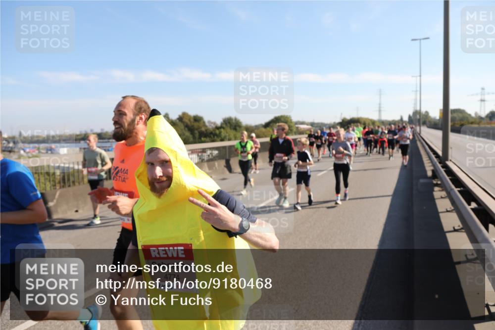 03.10.2025 - Köhlbrandbrückenlauf Yannick Fuchs http://msf.ph/oto/9180468 03.10.2025 11:21:26 Position 3 4774 meine-sportfotos.de