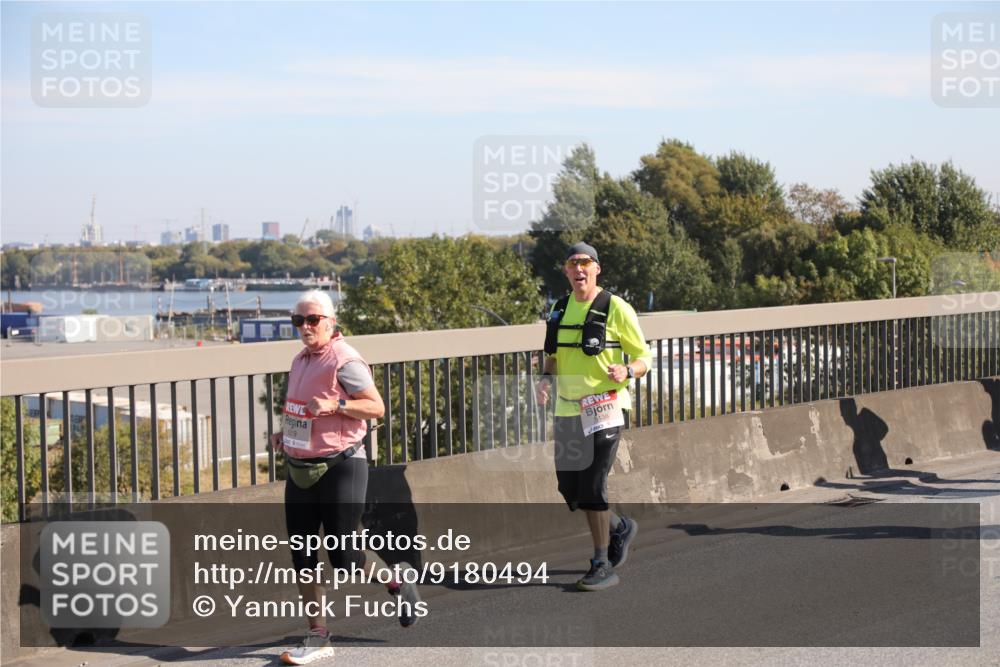 03.10.2025 - Köhlbrandbrückenlauf Yannick Fuchs http://msf.ph/oto/9180494 03.10.2025 11:21:29 Position 3  meine-sportfotos.de