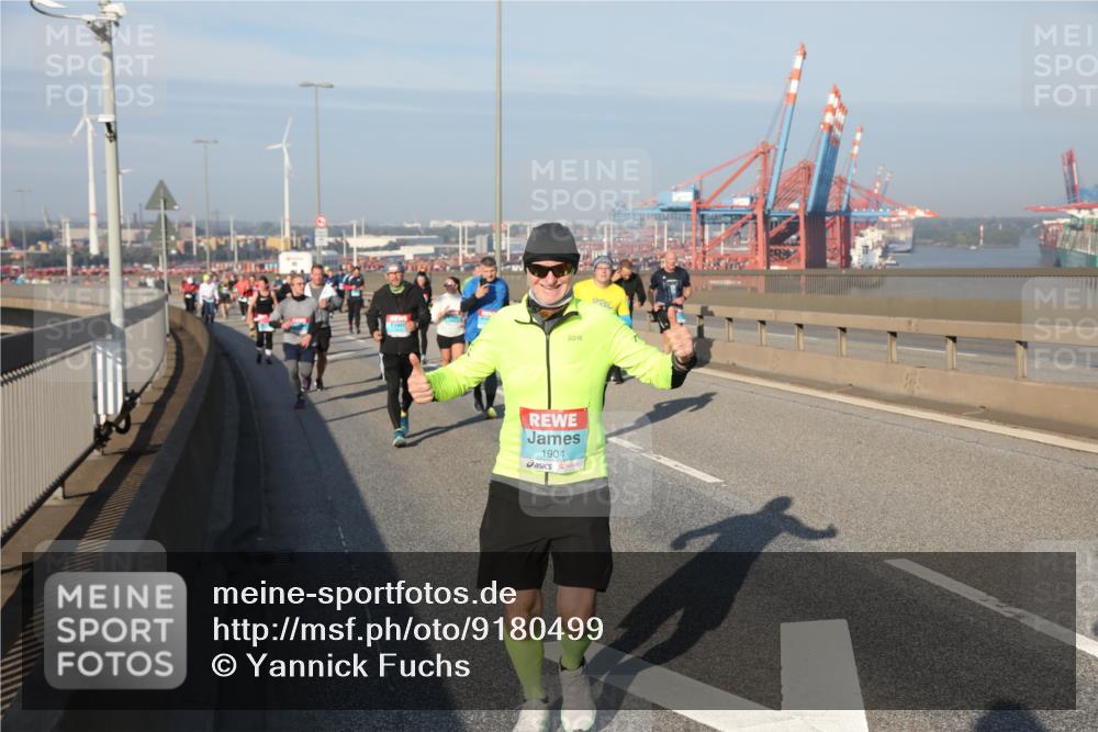 03.10.2025 - Köhlbrandbrückenlauf Yannick Fuchs http://msf.ph/oto/9180499 03.10.2025 08:54:48 Position 2 9, 1904 meine-sportfotos.de