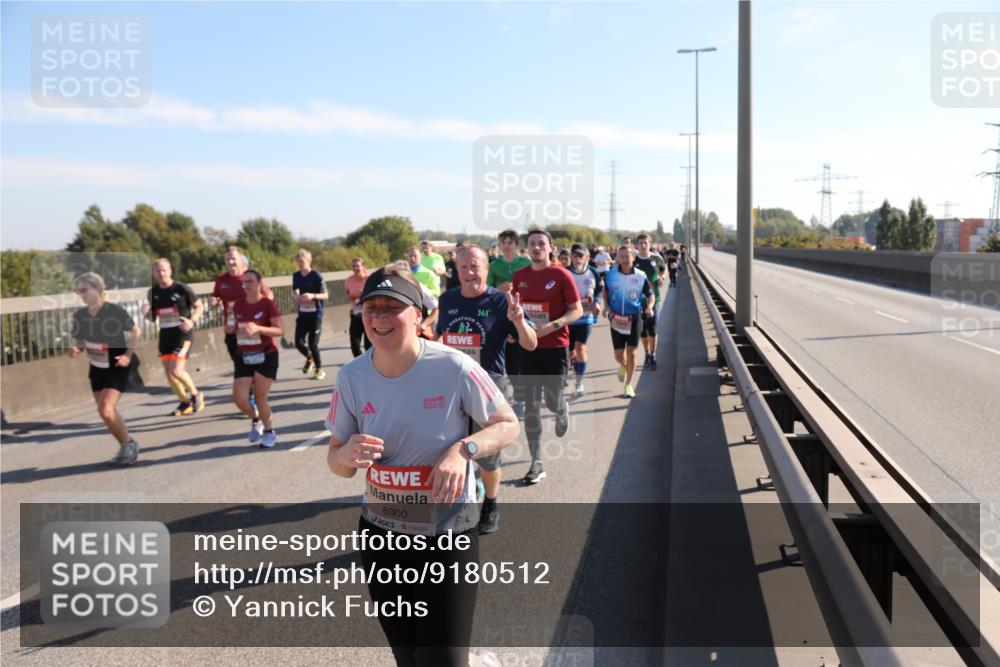 03.10.2025 - Köhlbrandbrückenlauf Yannick Fuchs http://msf.ph/oto/9180512 03.10.2025 11:21:31 Position 3 6300, 361 meine-sportfotos.de