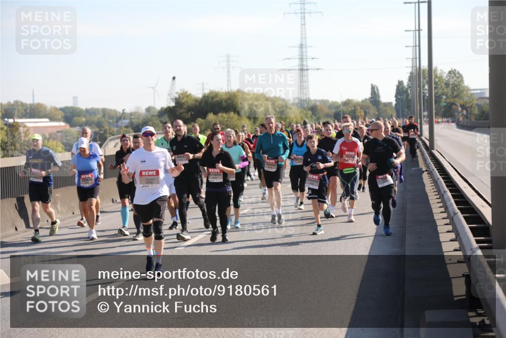 03.10.2025 - Köhlbrandbrückenlauf Yannick Fuchs http://msf.ph/oto/9180561 03.10.2025 11:21:37 Position 3 6790, 631 meine-sportfotos.de