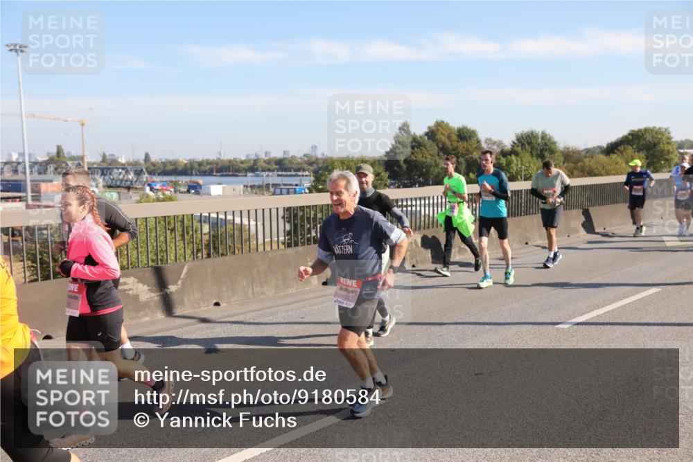 03.10.2025 - Köhlbrandbrückenlauf Yannick Fuchs http://msf.ph/oto/9180584 03.10.2025 11:21:38 Position 3 72, 6573 meine-sportfotos.de