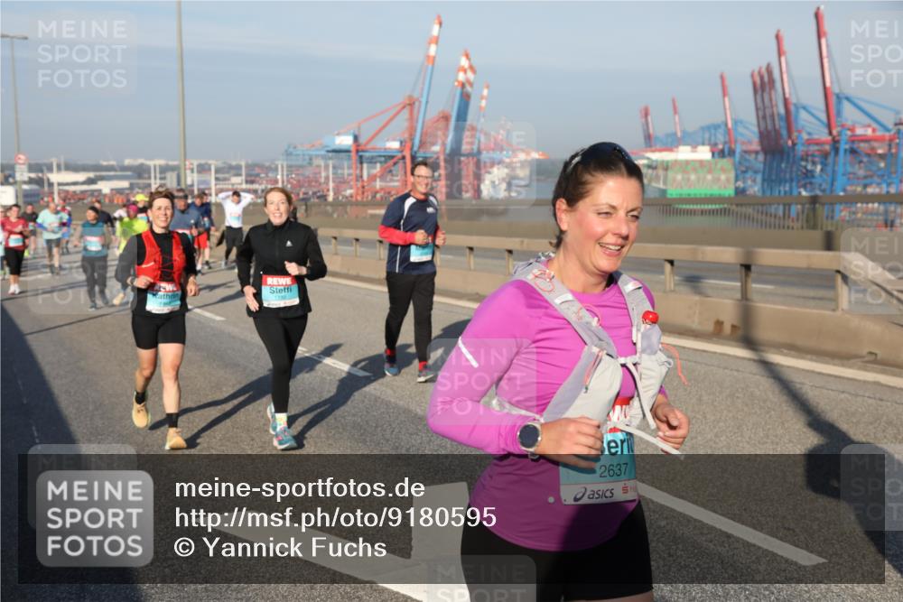 03.10.2025 - Köhlbrandbrückenlauf Yannick Fuchs http://msf.ph/oto/9180595 03.10.2025 08:55:01 Position 2 2637 meine-sportfotos.de