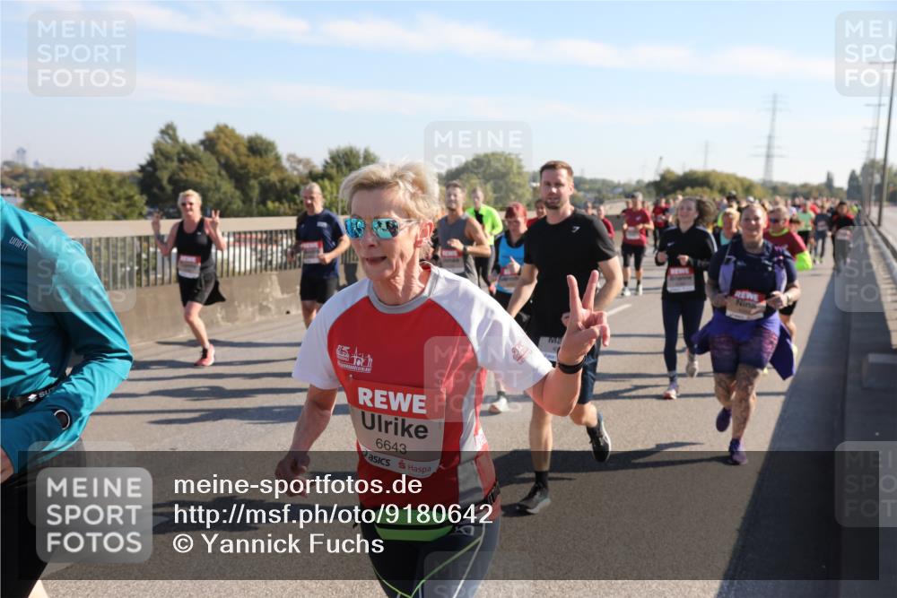 03.10.2025 - Köhlbrandbrückenlauf Yannick Fuchs http://msf.ph/oto/9180642 03.10.2025 11:21:44 Position 3 6643 meine-sportfotos.de