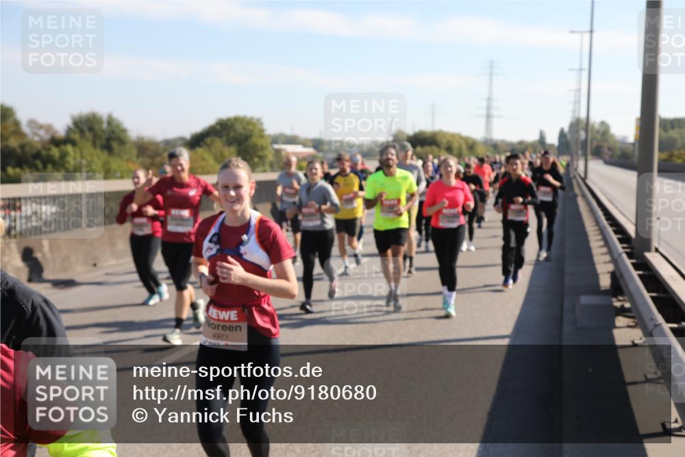 03.10.2025 - Köhlbrandbrückenlauf Yannick Fuchs http://msf.ph/oto/9180680 03.10.2025 11:21:48 Position 3 4971 meine-sportfotos.de