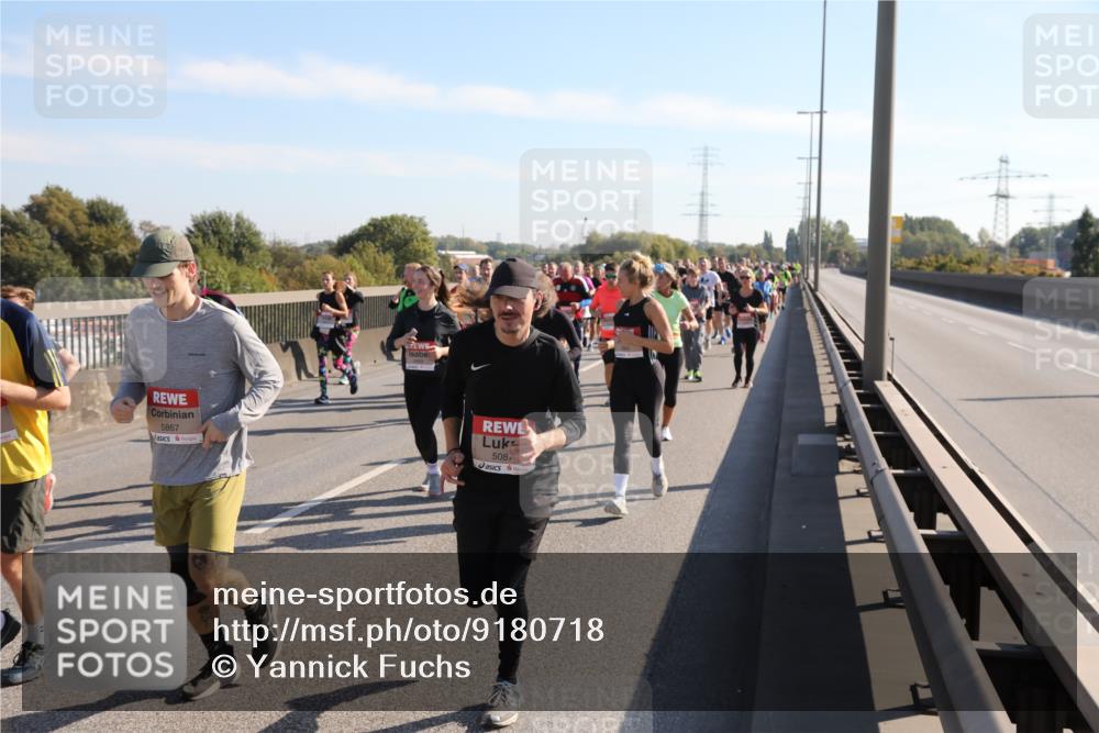 03.10.2025 - Köhlbrandbrückenlauf Yannick Fuchs http://msf.ph/oto/9180718 03.10.2025 11:21:51 Position 3 5867, 508 meine-sportfotos.de
