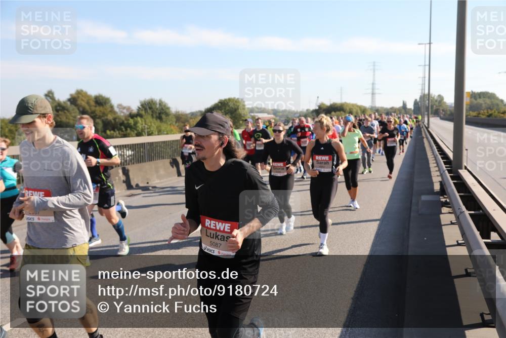 03.10.2025 - Köhlbrandbrückenlauf Yannick Fuchs http://msf.ph/oto/9180724 03.10.2025 11:21:52 Position 3 5087 meine-sportfotos.de