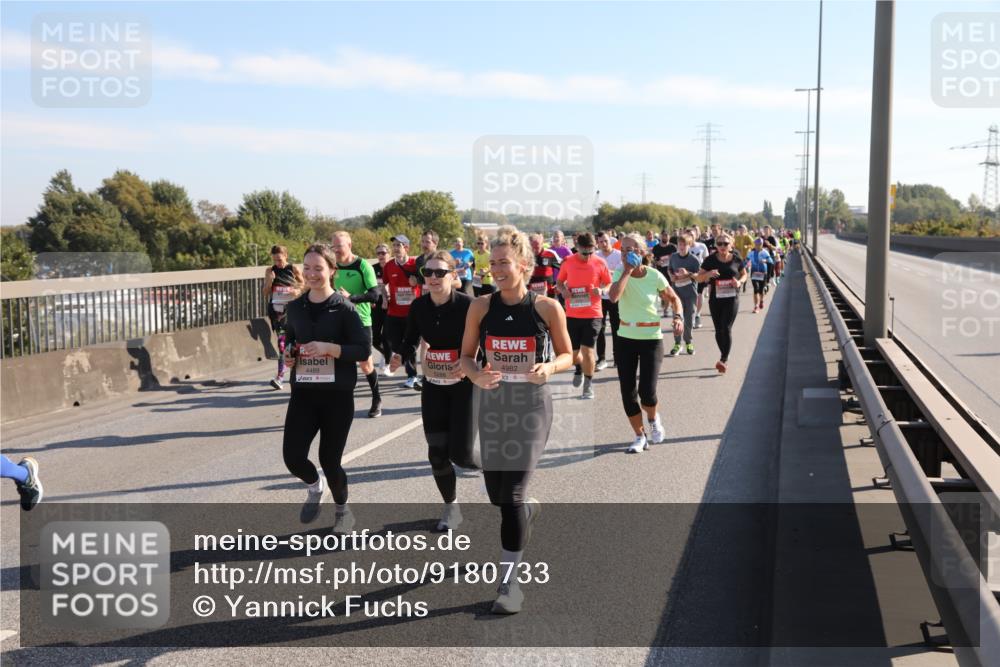 03.10.2025 - Köhlbrandbrückenlauf Yannick Fuchs http://msf.ph/oto/9180733 03.10.2025 11:21:52 Position 3 4489, 4982 meine-sportfotos.de
