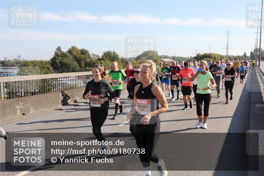 03.10.2025 - Köhlbrandbrückenlauf Yannick Fuchs http://msf.ph/oto/9180738 03.10.2025 11:21:53 Position 3 4489, 4982 meine-sportfotos.de
