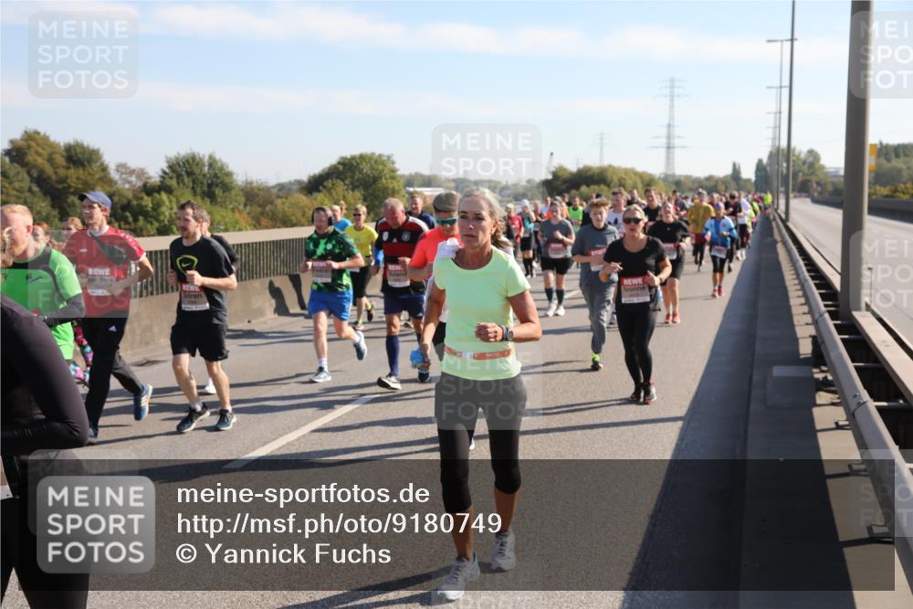 03.10.2025 - Köhlbrandbrückenlauf Yannick Fuchs http://msf.ph/oto/9180749 03.10.2025 11:21:54 Position 3  meine-sportfotos.de