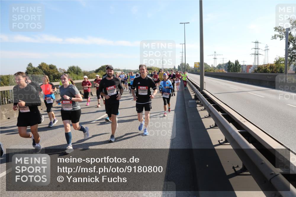 03.10.2025 - Köhlbrandbrückenlauf Yannick Fuchs http://msf.ph/oto/9180800 03.10.2025 11:21:59 Position 3  meine-sportfotos.de