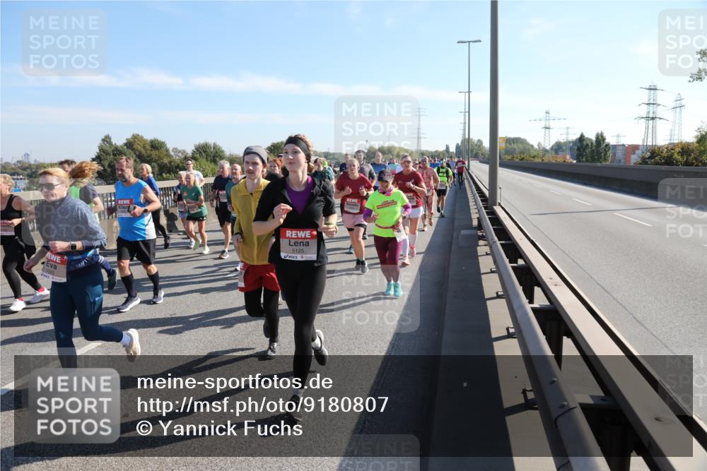 03.10.2025 - Köhlbrandbrückenlauf Yannick Fuchs http://msf.ph/oto/9180807 03.10.2025 11:22:03 Position 3 5582, 5125 meine-sportfotos.de