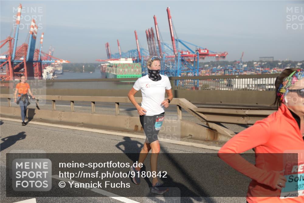 03.10.2025 - Köhlbrandbrückenlauf Yannick Fuchs http://msf.ph/oto/9180842 03.10.2025 08:55:29 Position 2 307 meine-sportfotos.de