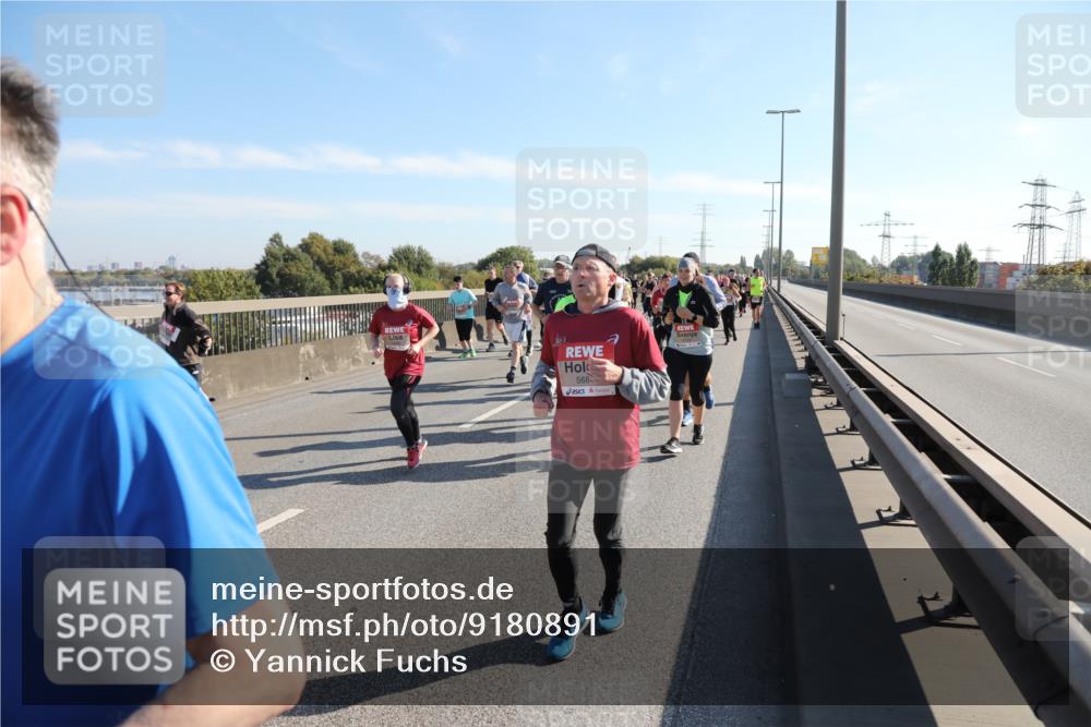 03.10.2025 - Köhlbrandbrückenlauf Yannick Fuchs http://msf.ph/oto/9180891 03.10.2025 11:22:12 Position 3 568 meine-sportfotos.de
